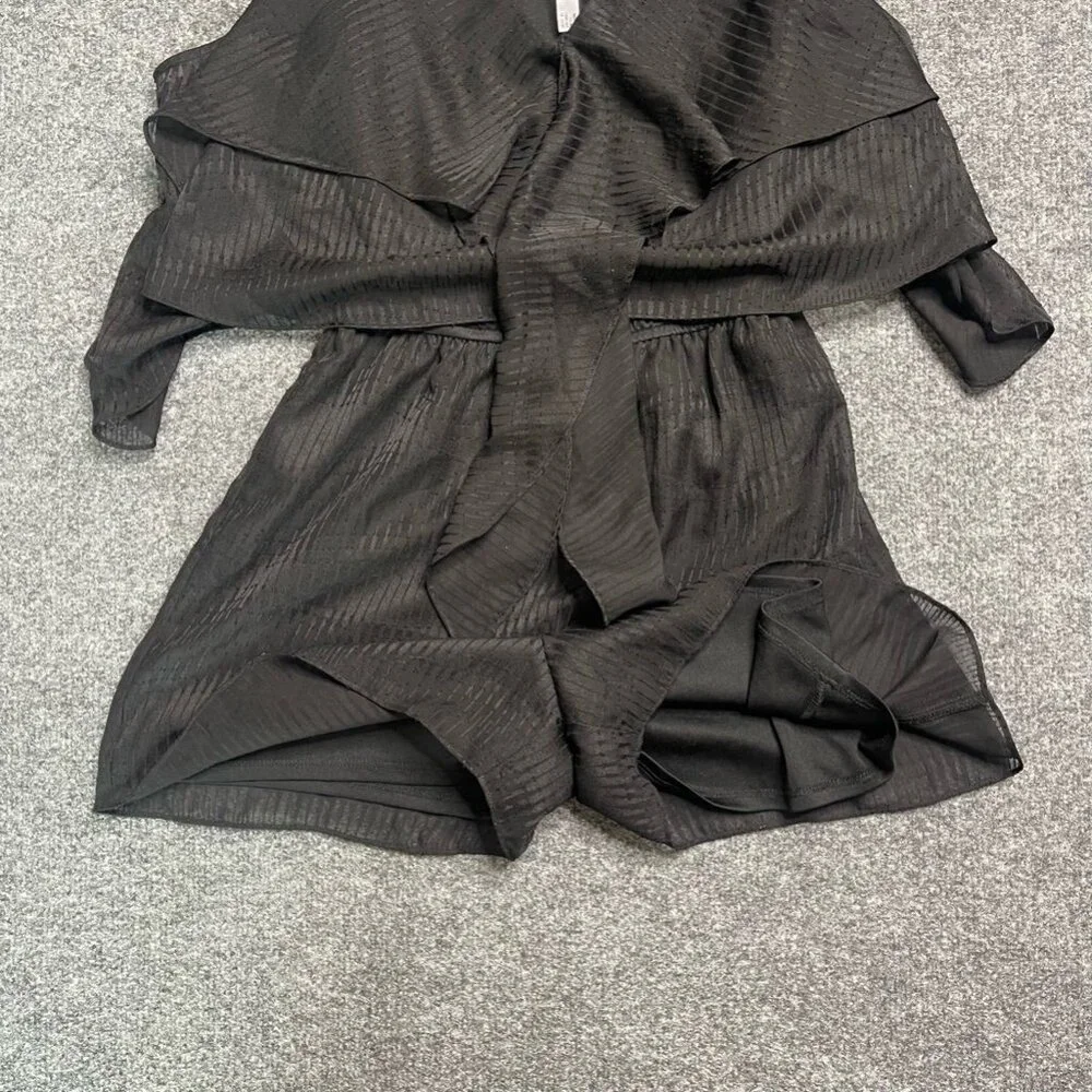 Leith Womens Romper Black Geometric Stripe Cold Shoulder V Neck Tie Front S - Picture 5 of 5